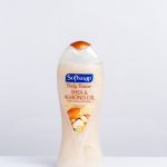 Softsoap Body Butter Shea & Almond Oil Moisturizing Body Wash