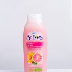 St. Ives, Even & Bright, Exfoliating Body Wash, Pink Lemon & Mandarin